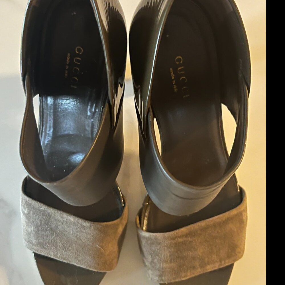 Gucci Black and Gray Patent Leather High Heel Sandals - Picture 5 of 8